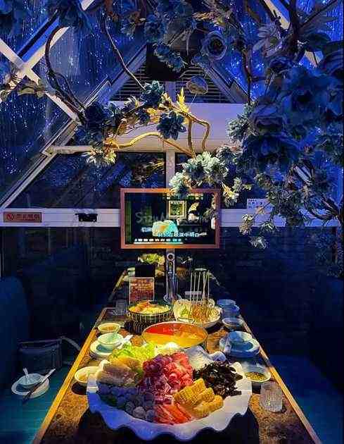 高陵桑拿保健的火锅餐厅–k泰星空帐篷餐厅港式花胶鸡火锅插图1