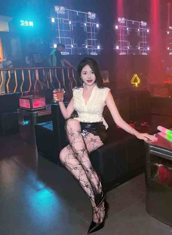 西安夜生活放松的天堂—MIAMI.s.CLUB（西安阎良店）插图1