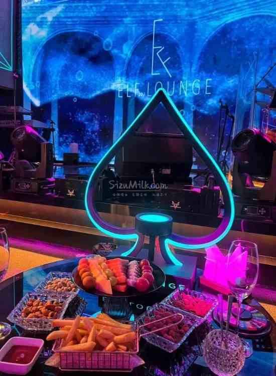 西安夜生活氛围超绝的酒吧—ELF2O7 LOUNGE插图1