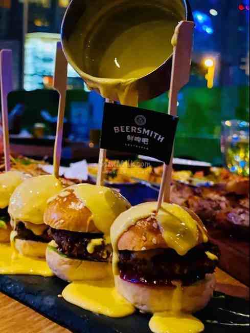 西安家庭式的精酿鲜啤bar–Beersmith(国贸店)插图5