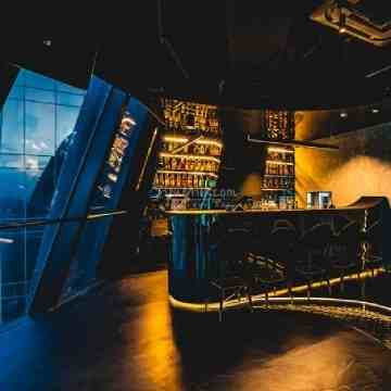 屳 XIAN Lounge